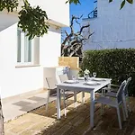 Lucrezia Relax Aparthotel 3*