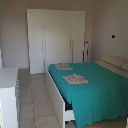 Lucrezia Relax Apartmanhotel *