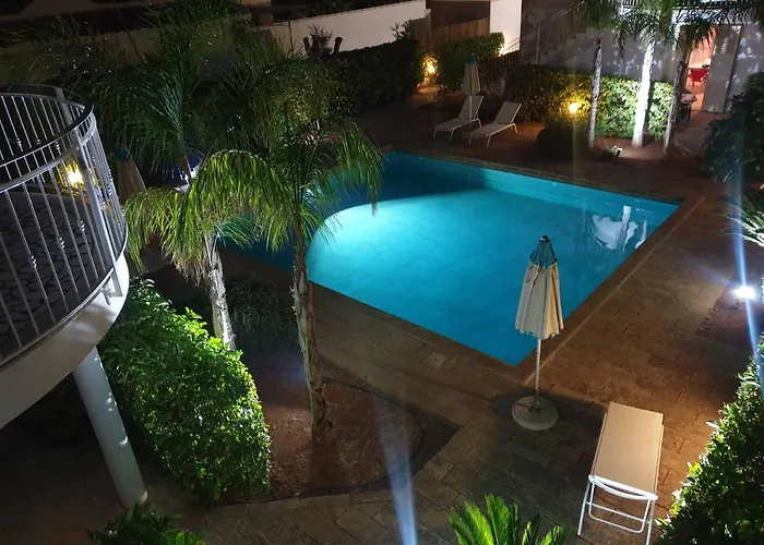 Lucrezia Relax מלון דירות 4*